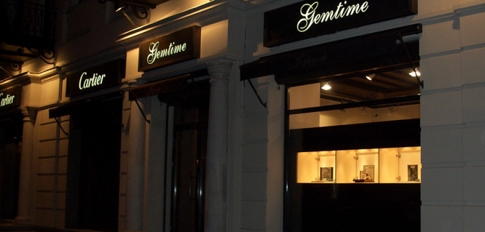 Дизайн бутика Cartier Gemtime в городе Тбилиси