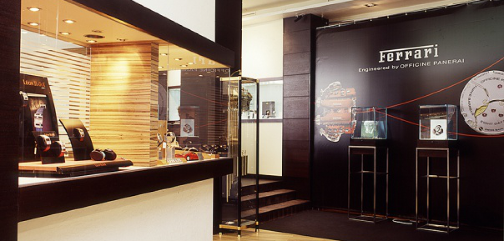  Da Vinci boutique, Sfera Mall, Mosca, Russia
